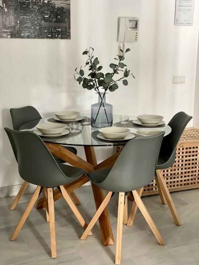 Holidays2Malaga Jinetes Junto Casco Historico & Parking Apartment ภายนอก รูปภาพ