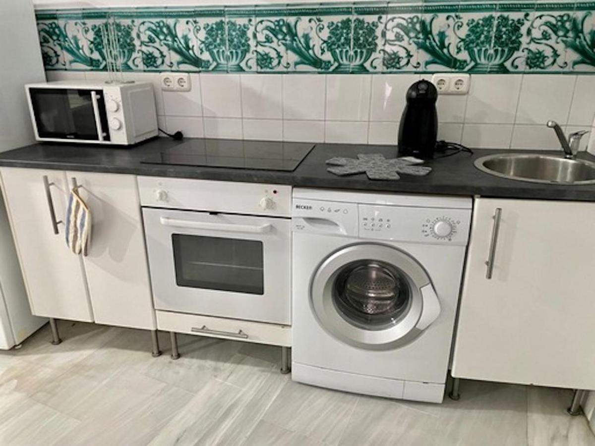 Holidays2Malaga Jinetes Junto Casco Historico & Parking Apartment ภายนอก รูปภาพ