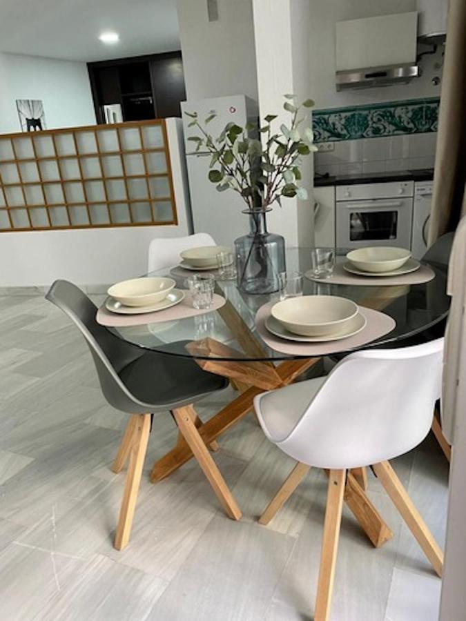 Holidays2Malaga Jinetes Junto Casco Historico & Parking Apartment ภายนอก รูปภาพ