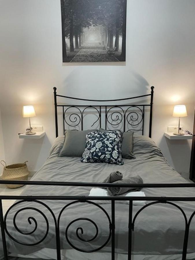 Holidays2Malaga Jinetes Junto Casco Historico & Parking Apartment ภายนอก รูปภาพ