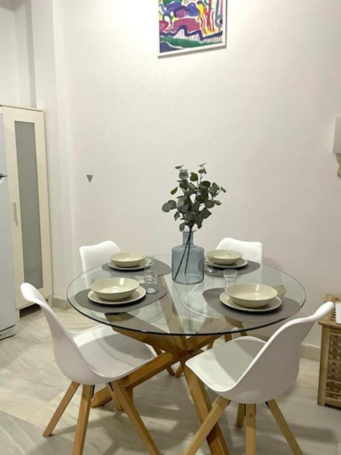 Holidays2Malaga Jinetes Junto Casco Historico & Parking Apartment ภายนอก รูปภาพ